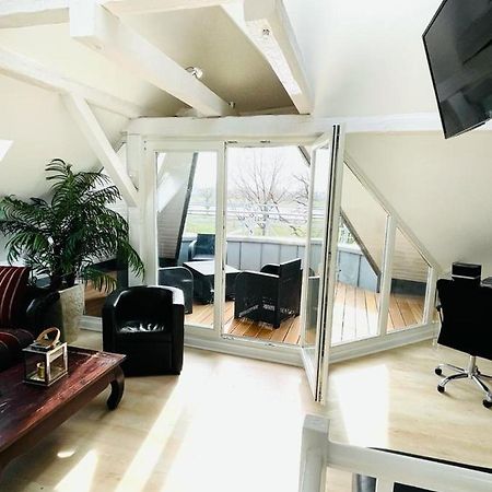 דירות דיסלדורף Luxury Rooftop Loft With River View 10Min To City מראה חיצוני תמונה