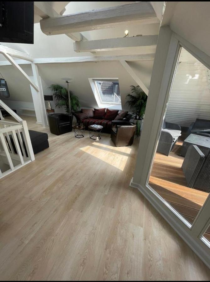 דירות דיסלדורף Luxury Rooftop Loft With River View 10Min To City מראה חיצוני תמונה